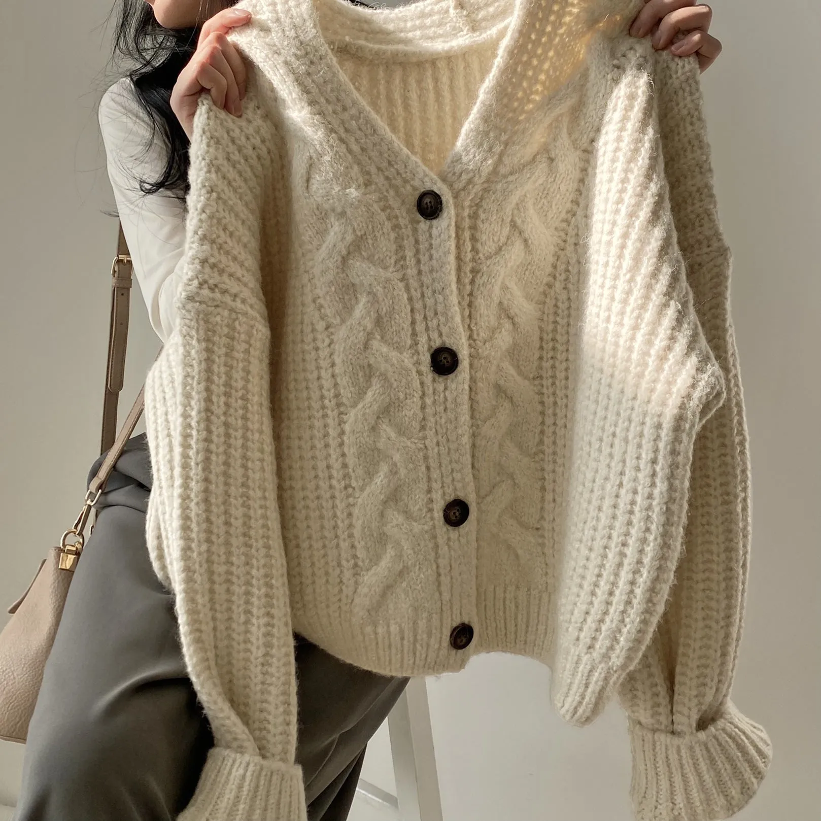 christmas outfit Sonicelife Solid V Neck Puff Sleeve Cable Knit Cardigan