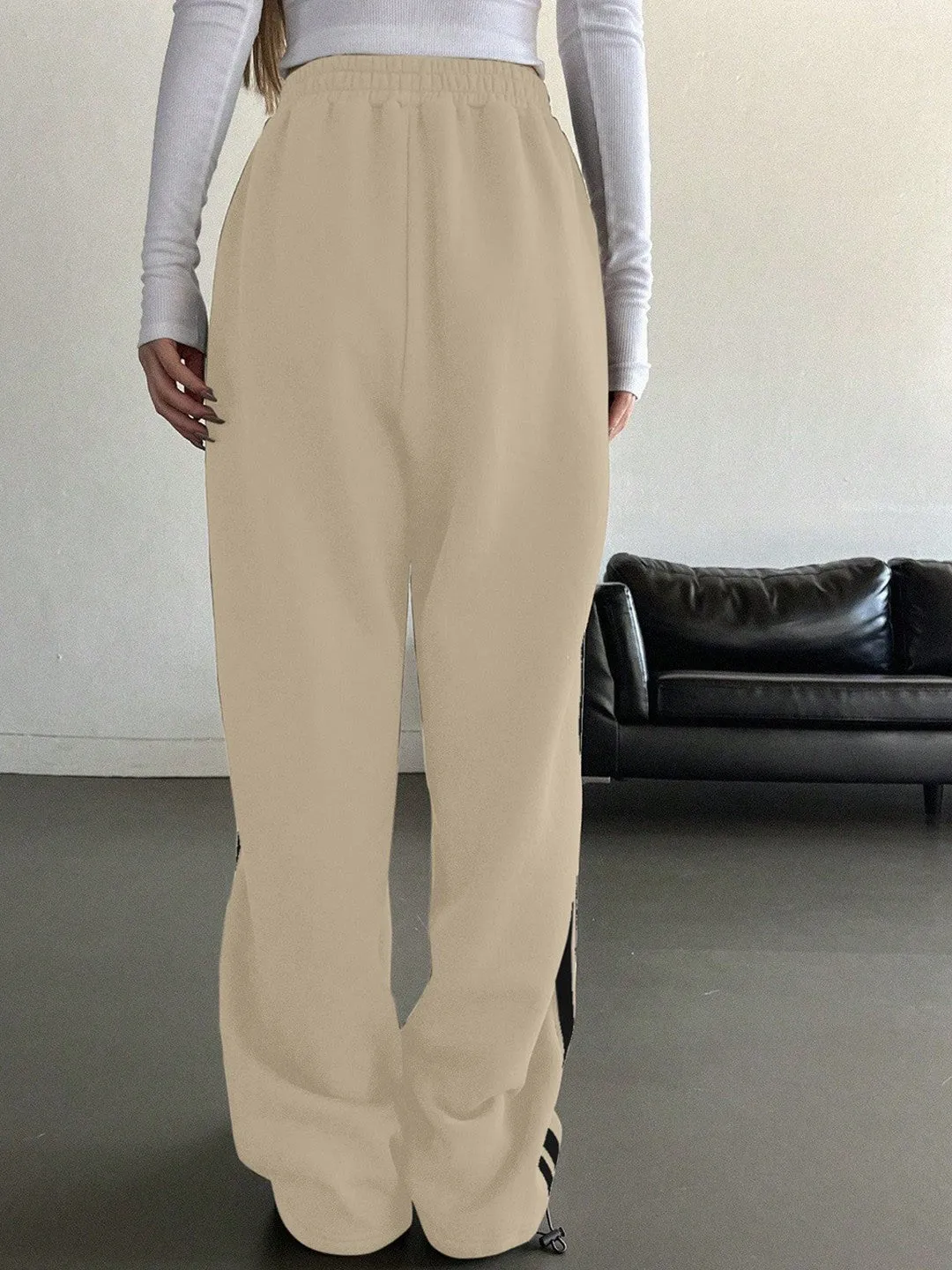 Comfortable Beige Knitted High-Rise Joggers