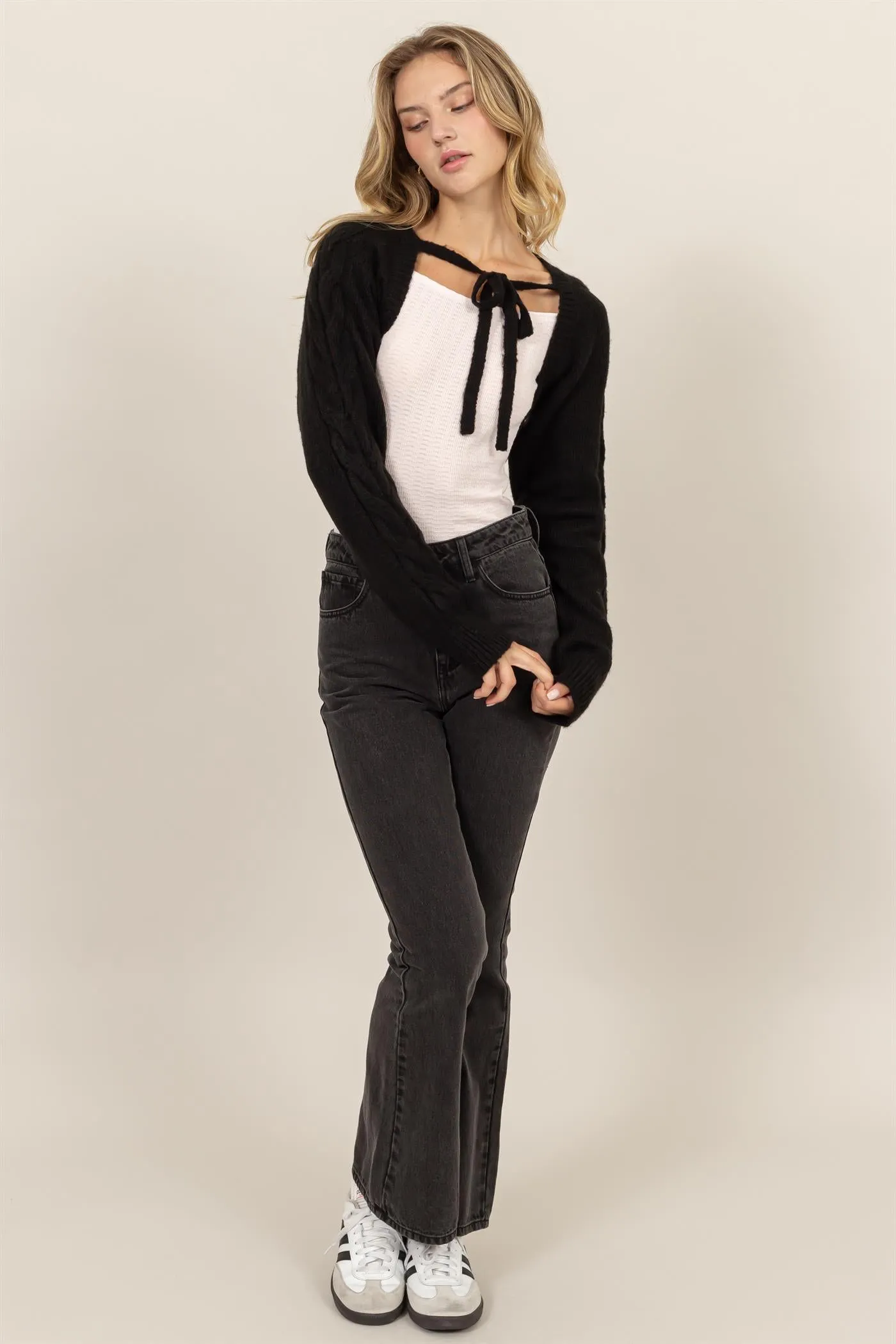 DZ24F560-Cable-knit Tie-front Shrug