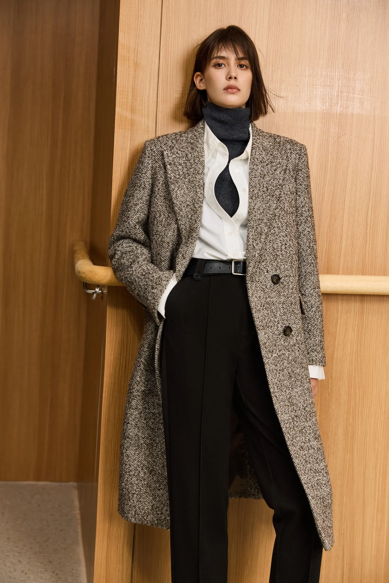 LILY Classic Wide-Shoulder Mid-Length Wool Coat