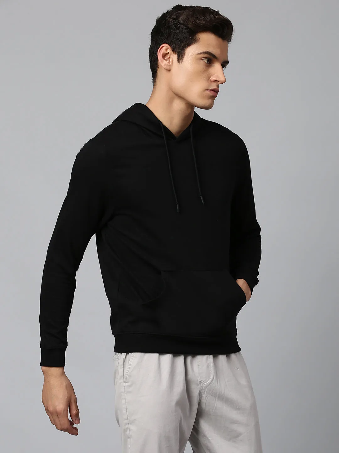 Men's Black Regular Fit Winterwear Hoodie