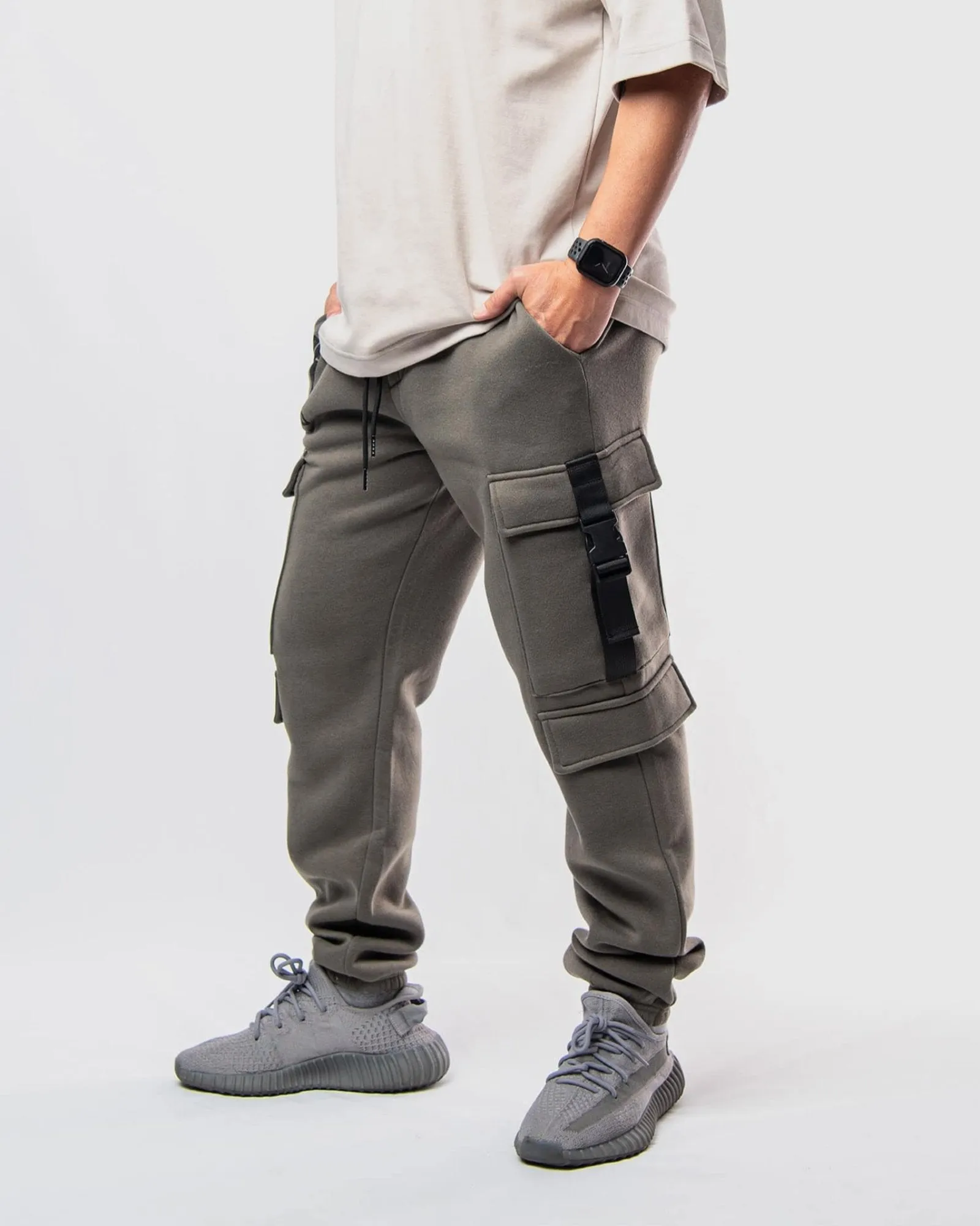 MEN'S ELASAH FLEECE CARGO JOGGERS