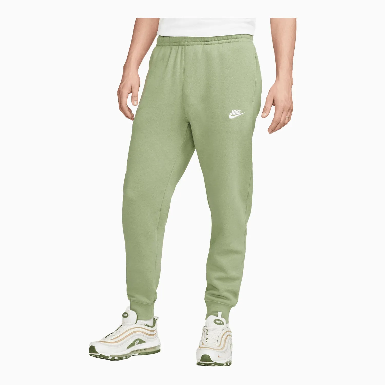 Men's Sportswear Club Outfit