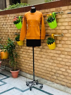 Mustard Sweatshirt With Pearls