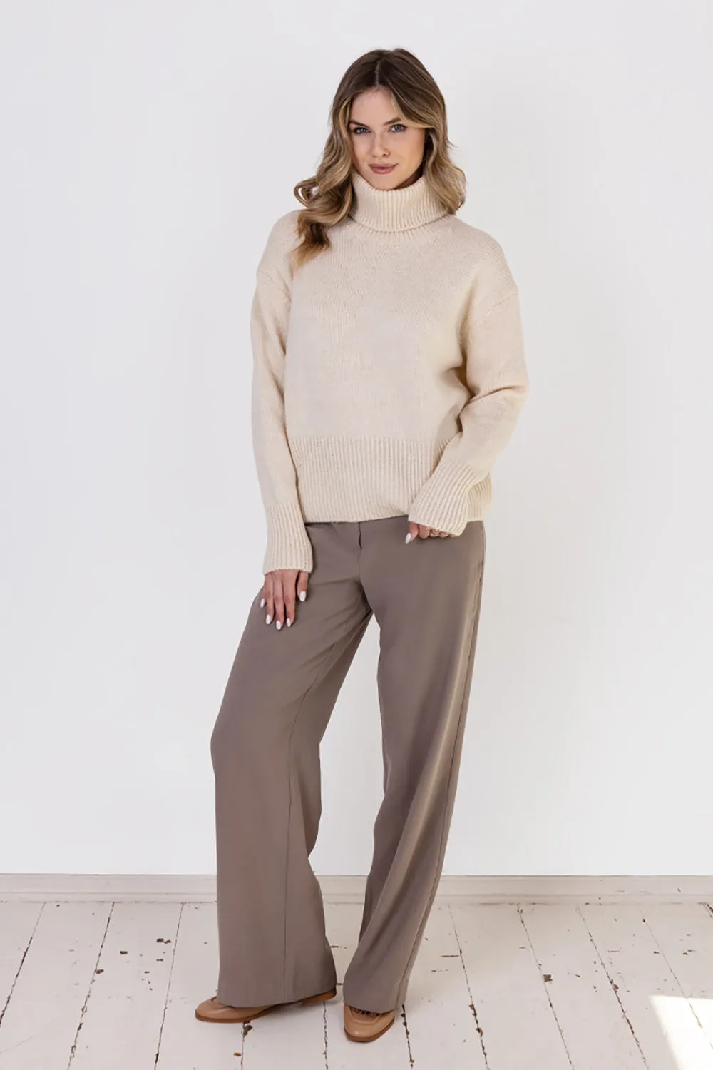 Turtleneck Women Outfit 187210 Mkm