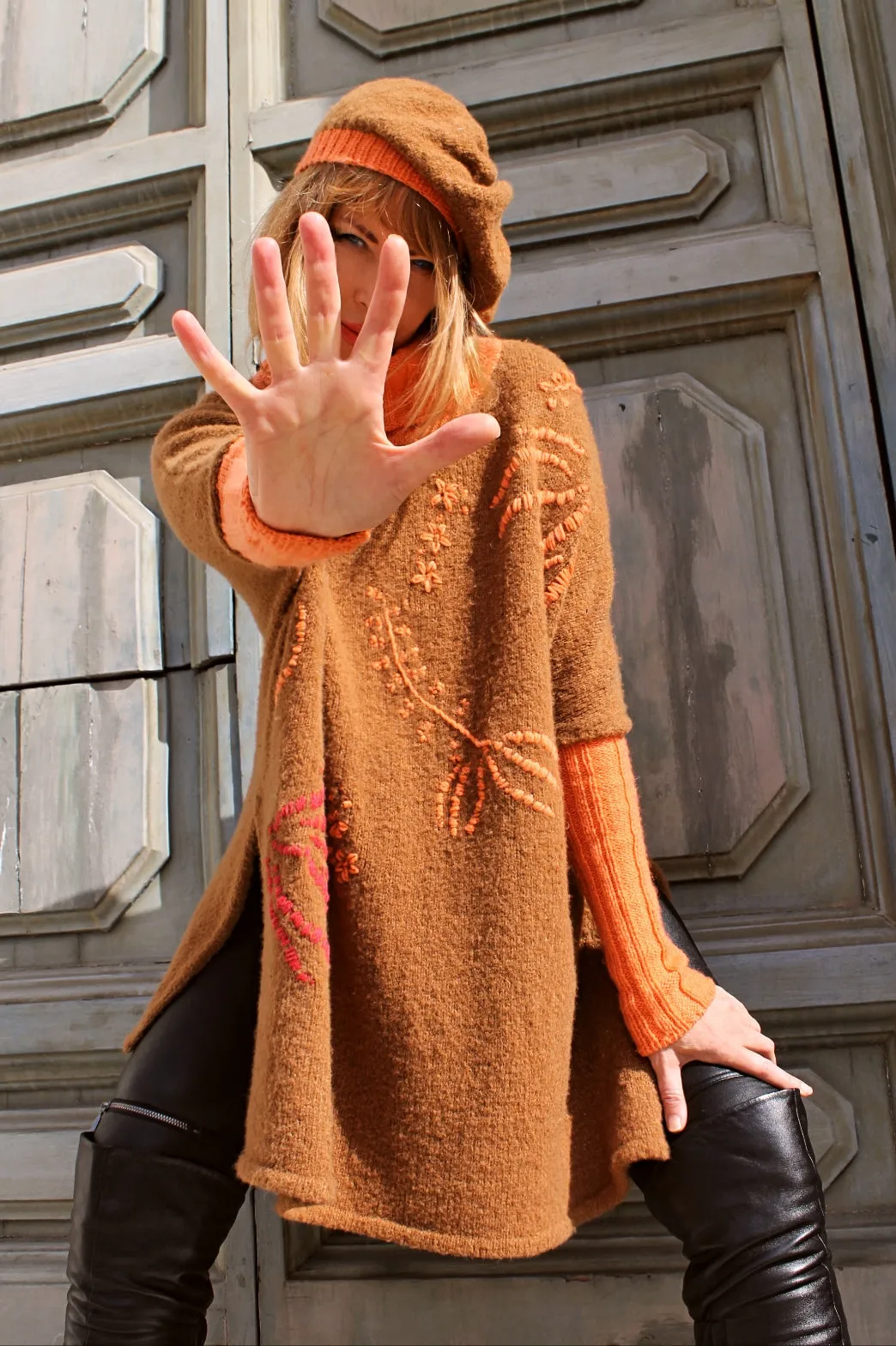 Vicuna Boucle Sweater-Poncho with Beret