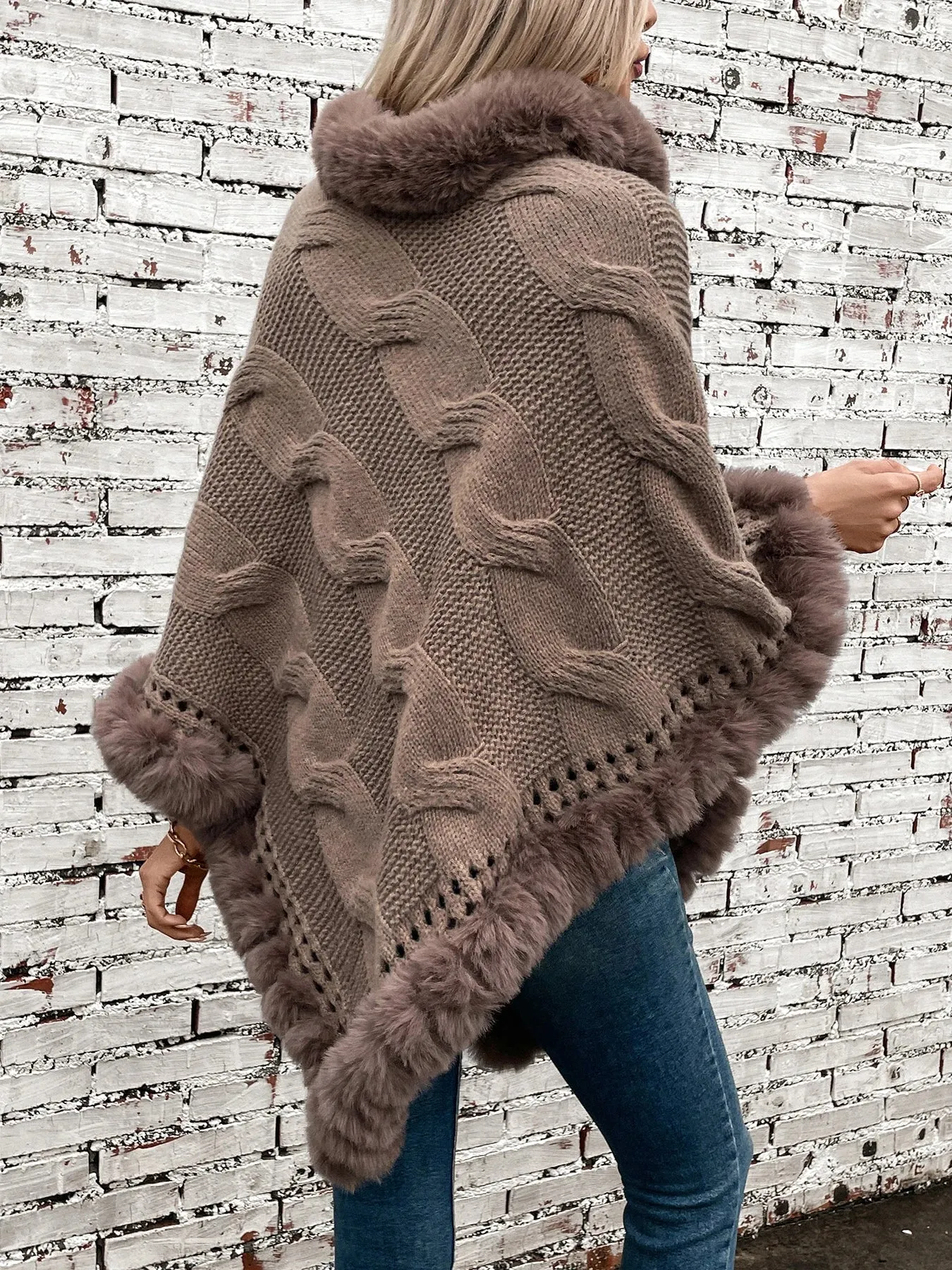 Women Elegant Fur-Trimmed Poncho